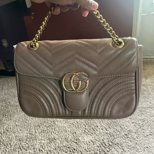 Beige Gucci-GG MARMONT SMALL💰
